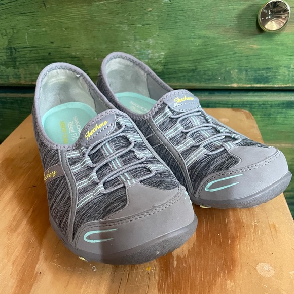 skechers cloudwalkers